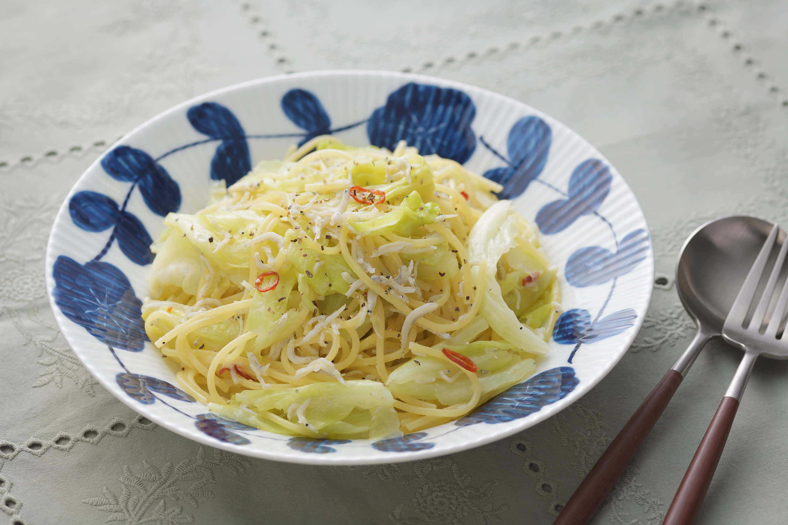 しらすとキャベツのペペロンチーノ